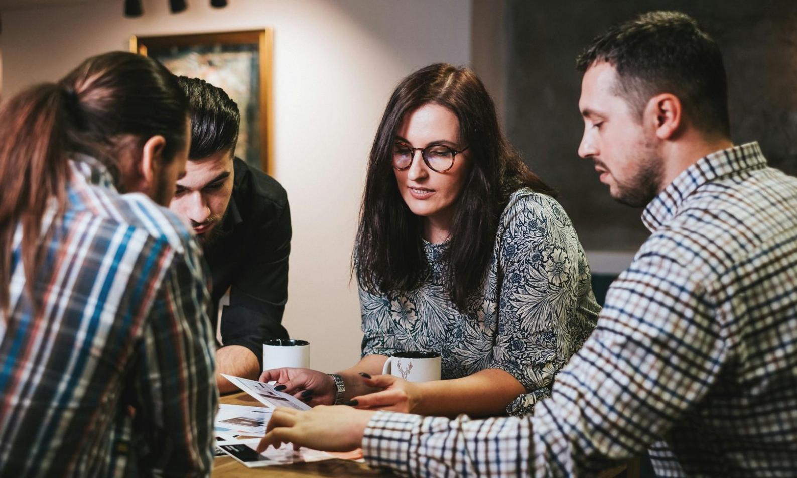 Méthode collaborative d'apprentissage financier